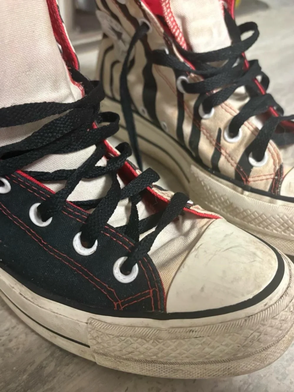 Converse High Top Sneakers - Red & Black